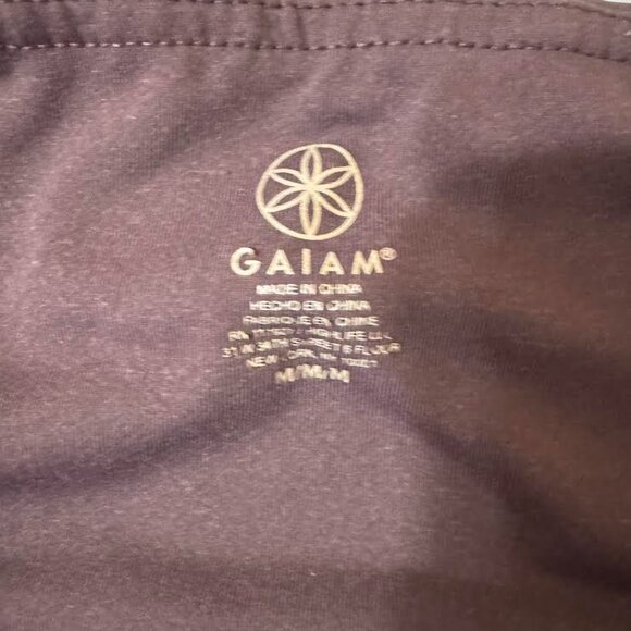 Gaiam Purple Leggings Size Medium - Picture 3 of 3